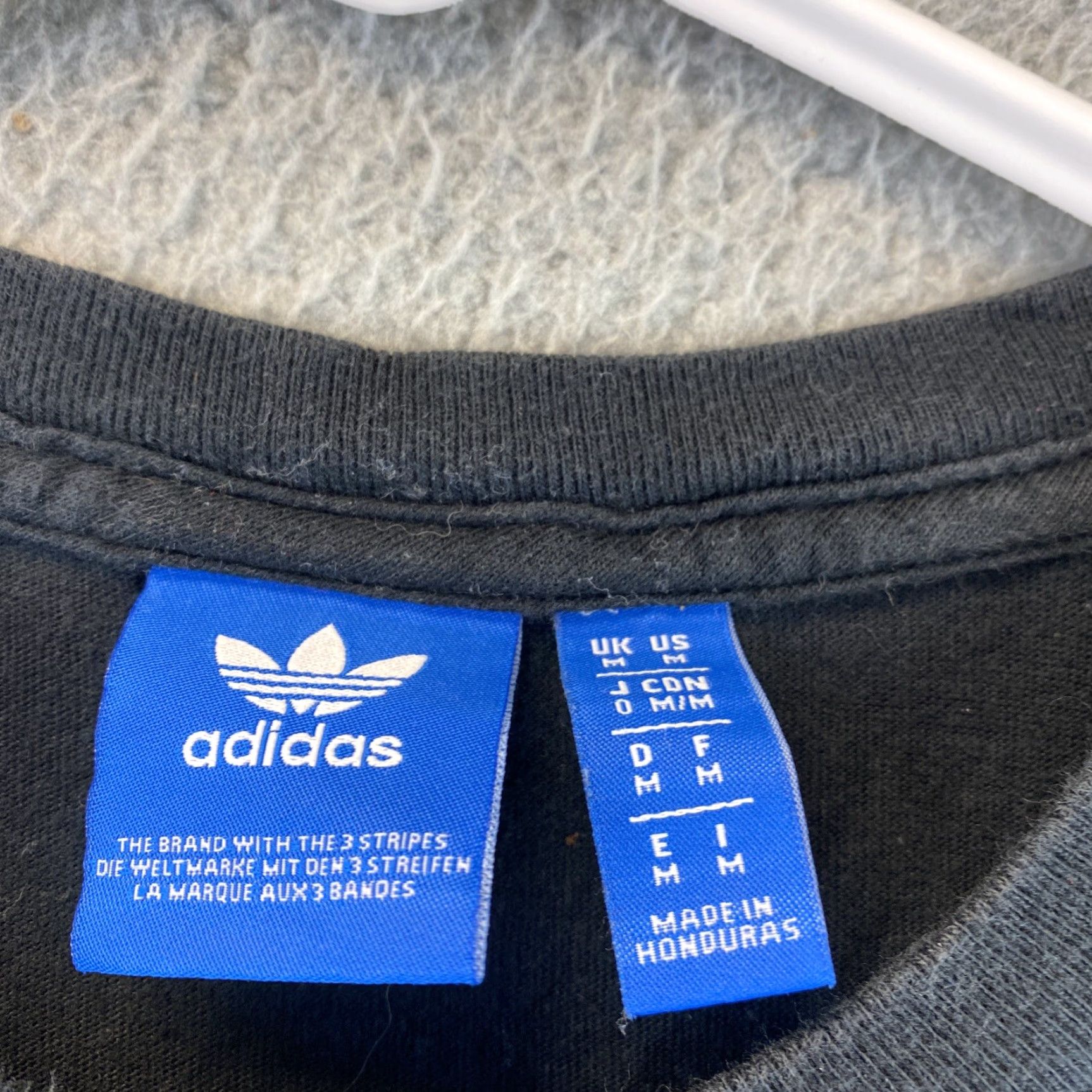 Adidas Adidas Shirt Men M Black Spell Out Graphic Logo 80-64 Mens Size US M / EU 48-50 / 2 - 4 Thumbnail
