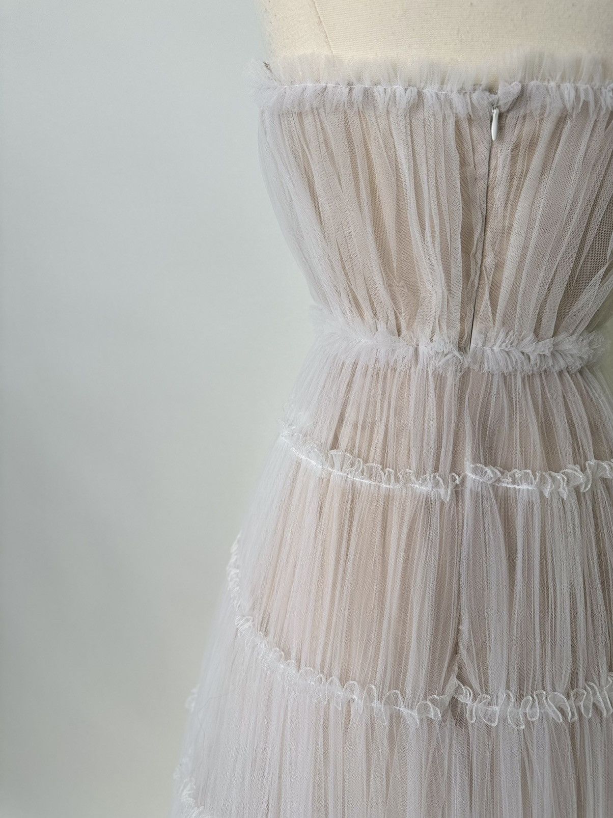 Other Brand New US 4 Anna Augusta Evening Dress with Nude Lining Size S / US 4 / IT 40 - 7 Thumbnail