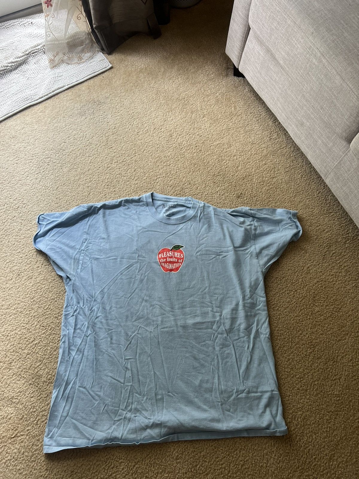 Pleasures Pleasures Apple Tee Size US XXL / EU 58 / 5 - 1 Thumbnail