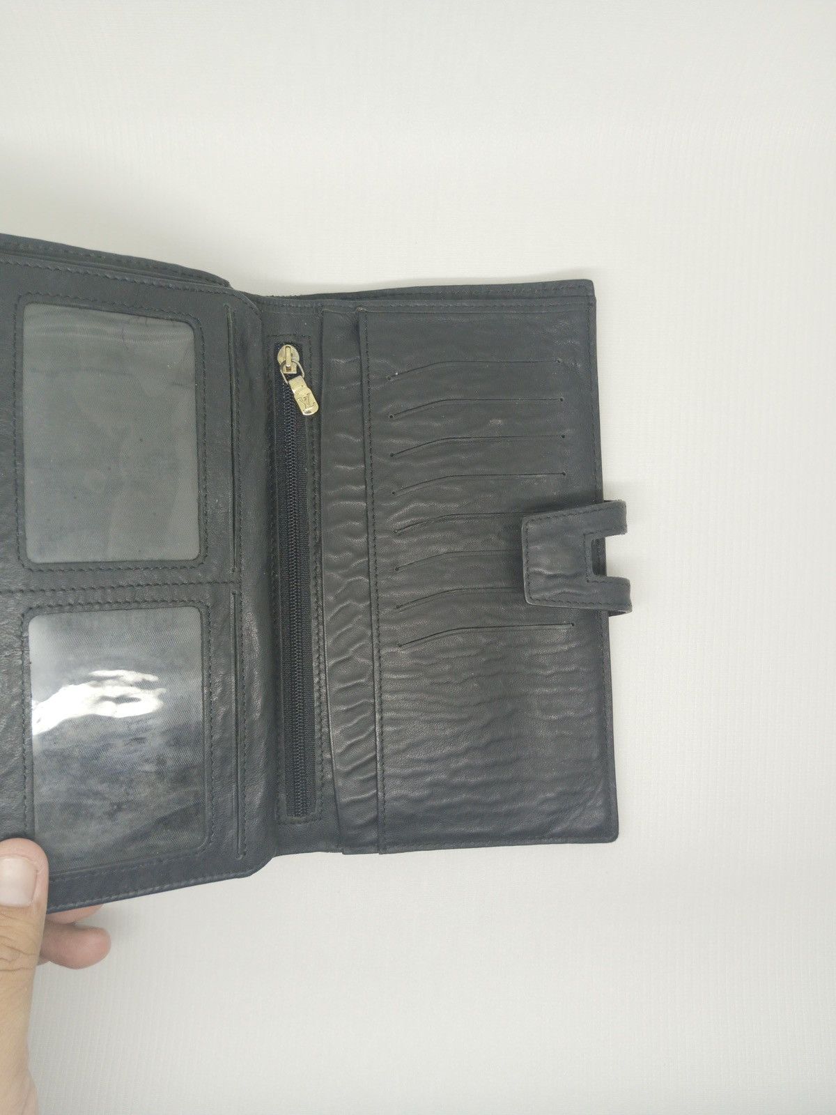 Louis Vuitton Louis Vuitton Vintage Black Calfskin Long Wallet Button Zip Size ONE SIZE - 6 Thumbnail