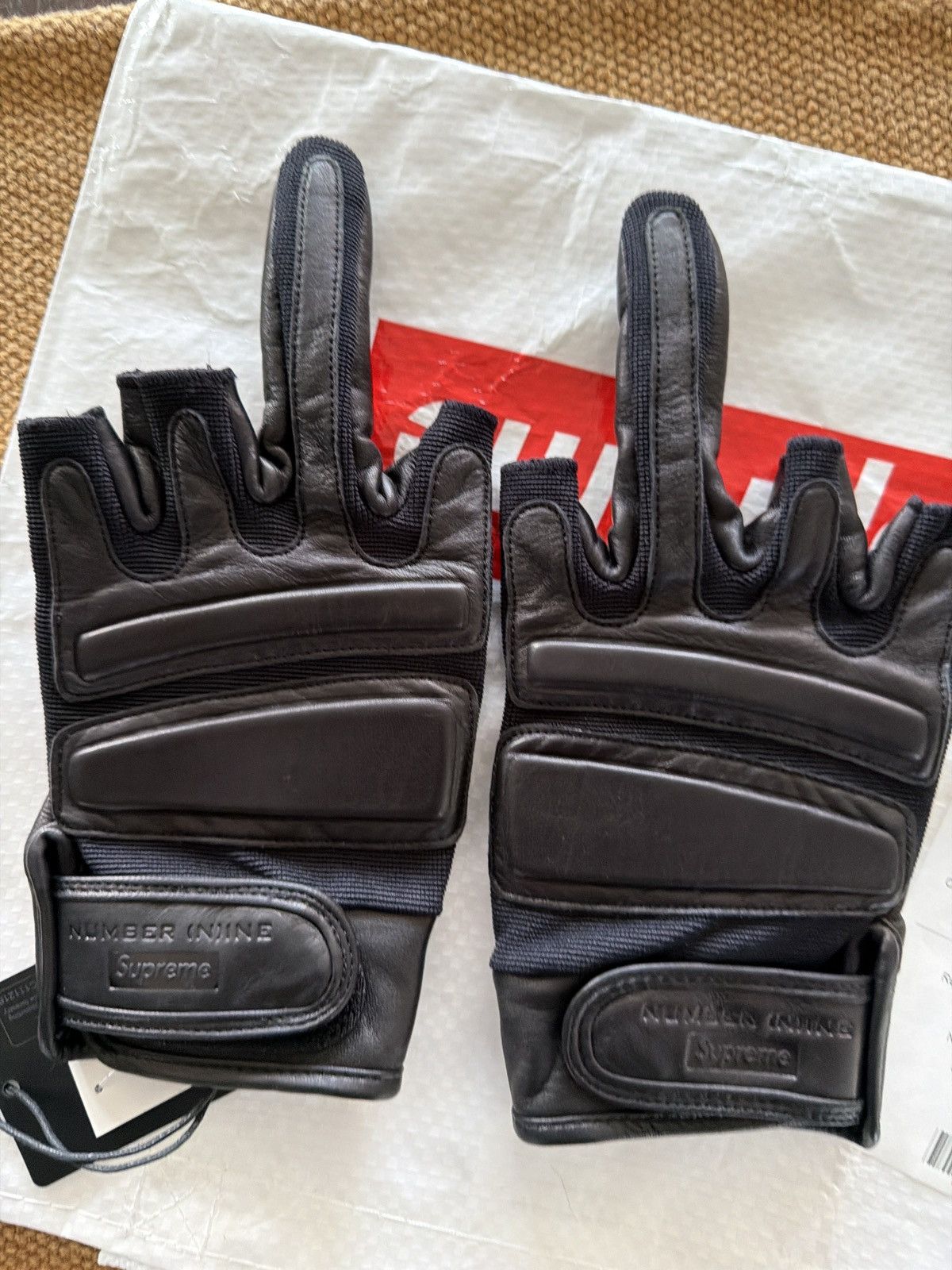 Supreme Supreme Number (N)INE black leather gloves size M | Grailed