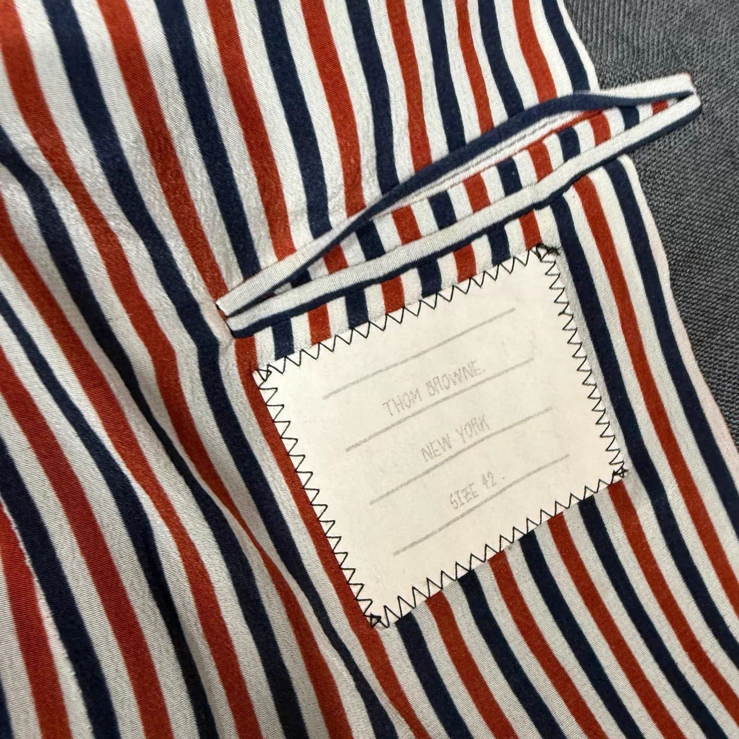Thom Browne Thom Browne TB 4-Bar Wool Blazer 42 EU Mint Size M / US 6-8 / IT 42-44 - 4 Thumbnail