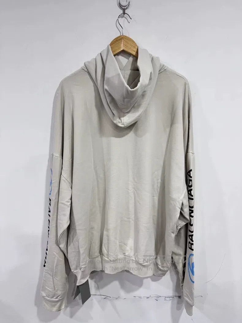 Balenciaga Balenciaga Surfing hoodie Size US L / EU 52-54 / 3 - 2 Thumbnail