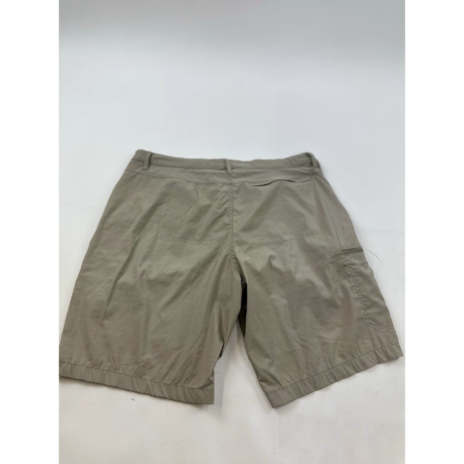 Eddie Bauer VINTAGE Eddie Bauer Cargo Shorts Men 40 Khaki Beige Safari Trail Pockets Mens Size US 40 / EU 56 - 2 Thumbnail