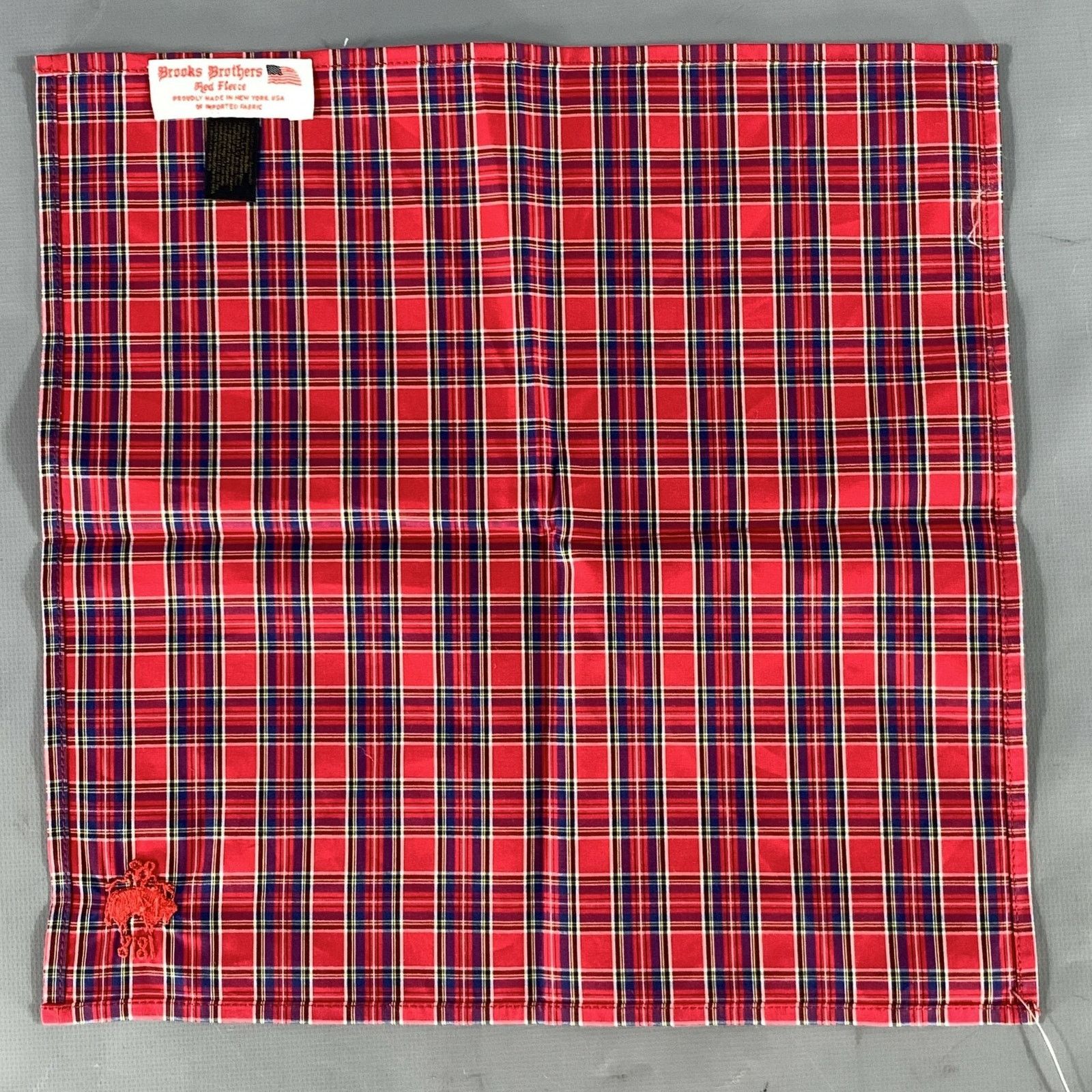 Brooks Brothers BROOKS BROTHERS Red Blue & White Plaid Cotton Pocket Square Size ONE SIZE - 3 Thumbnail