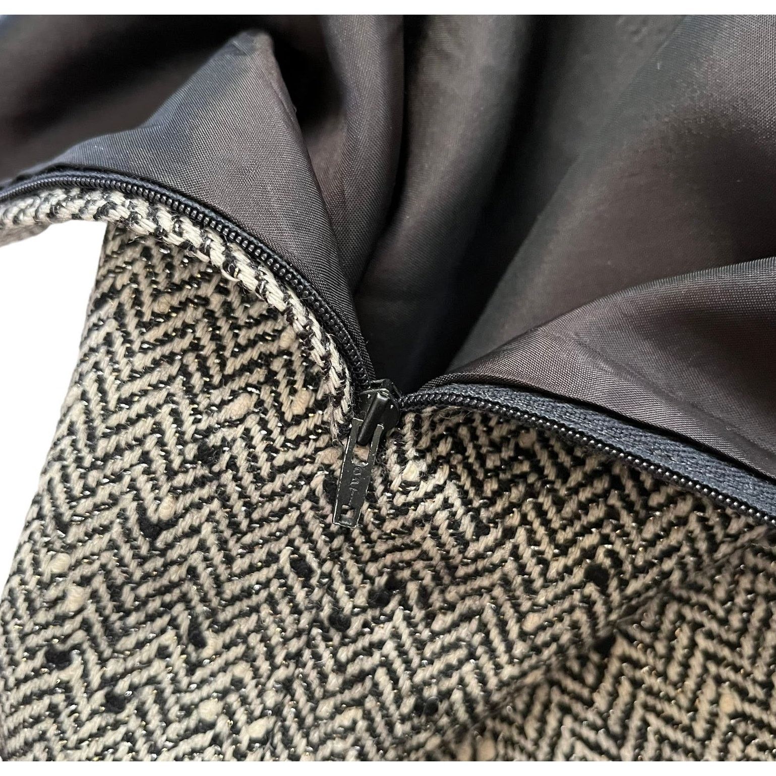 Emanuel Ungaro × Vintage Emanuel Ungaro Solo Donna Metallic Tweed Wool Pencil Skirt Size 28" / US 6 / IT 42 - 7 Thumbnail
