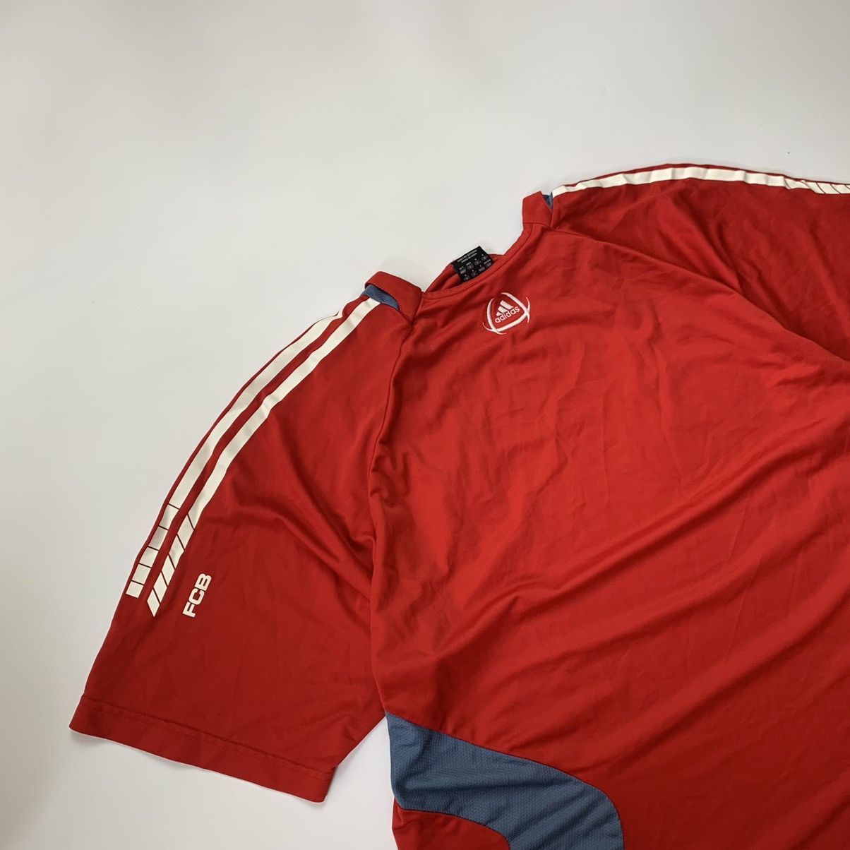 Other Vintage Bayern Munich 2005 jersey Blockcore style y2k Size US L / EU 52-54 / 3 - 7 Thumbnail