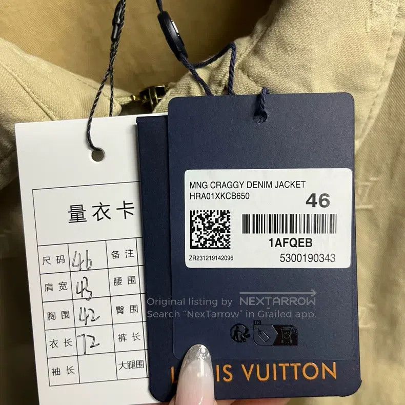 Louis Vuitton Louis Vuitton Beige Logo Print Zip Point Neck Long Sleeve Size US S / EU 44-46 / 1 - 4 Thumbnail