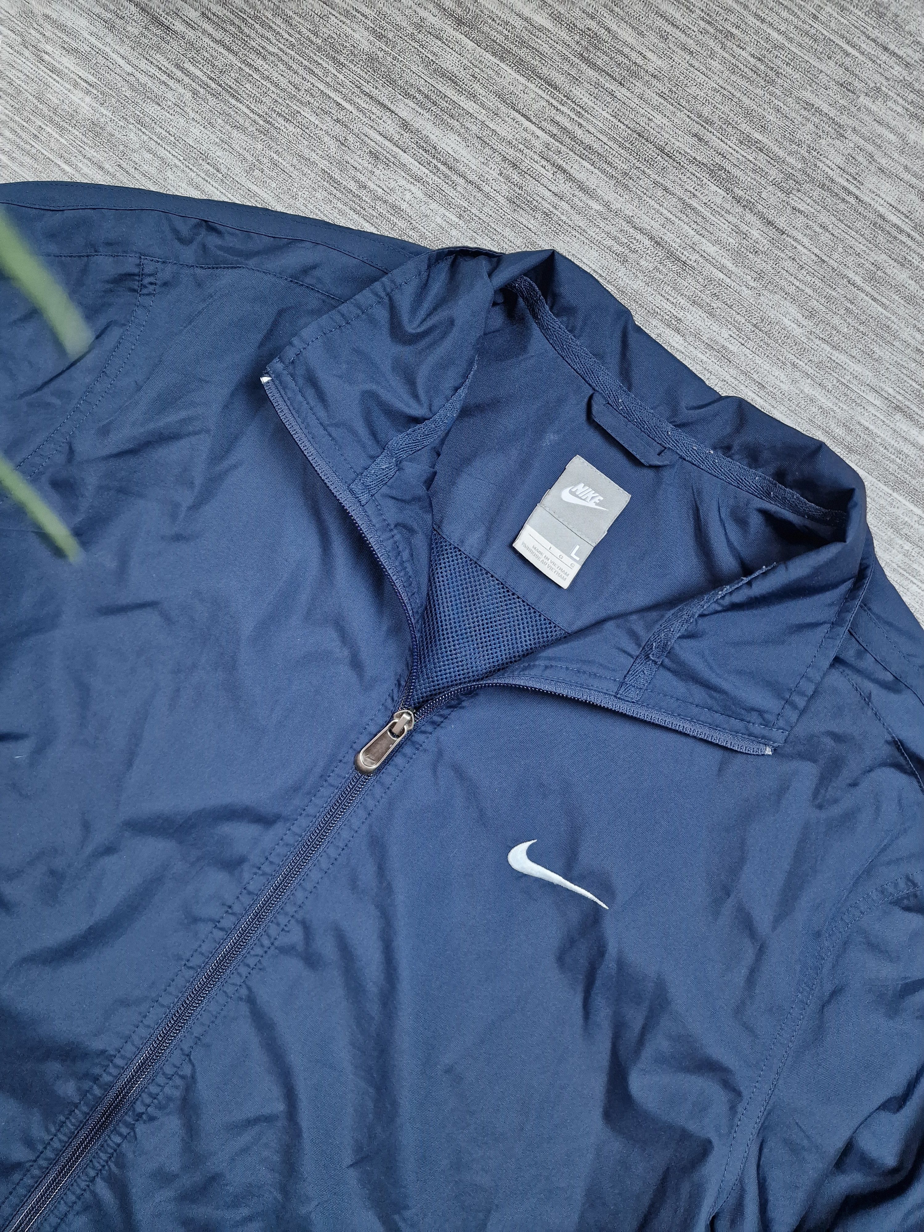 Nike Vintage Nike Windbreaker Y2K 90’s Size US L / EU 52-54 / 3 - 4 Thumbnail