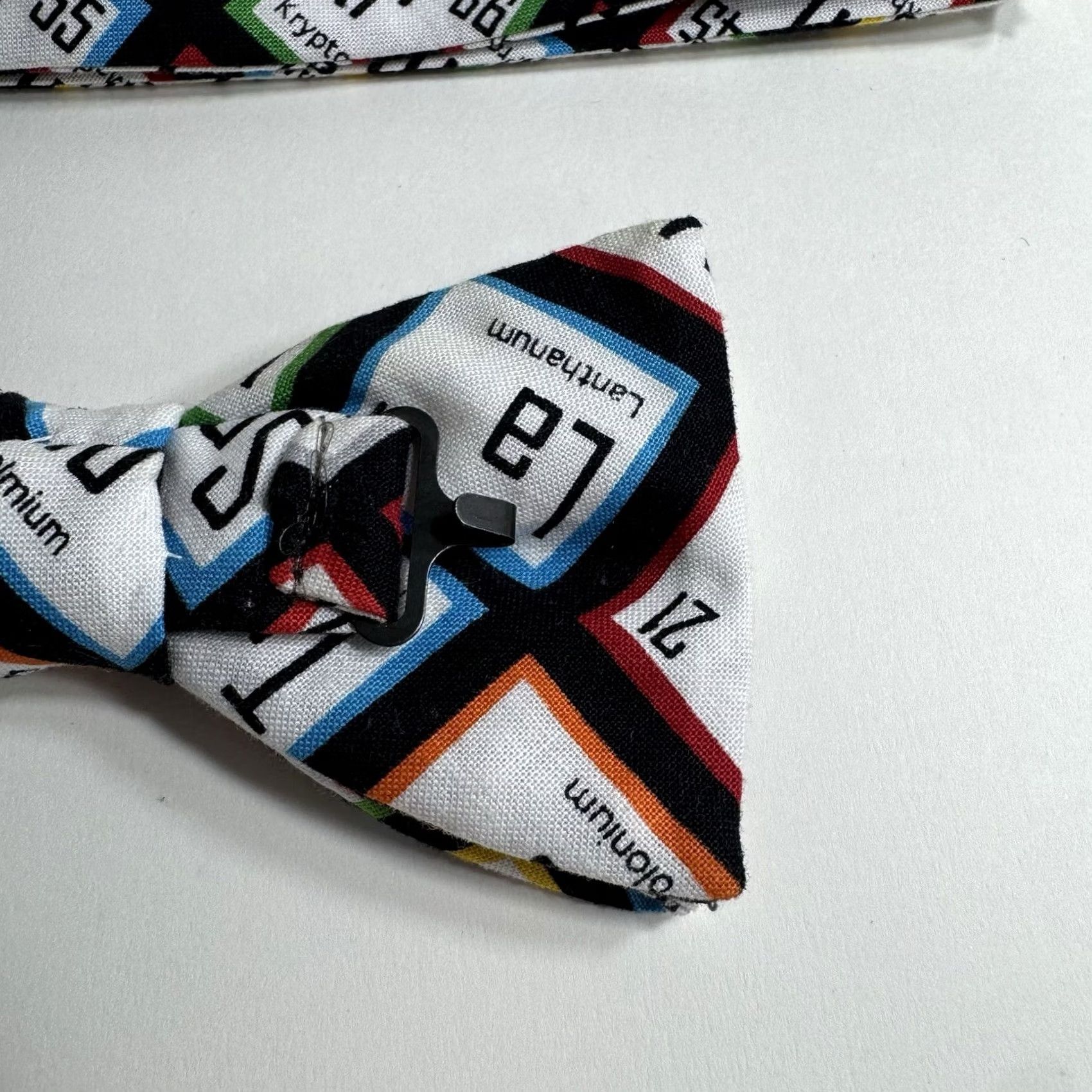 Vintage Beau Ties Vermont Bow Tie Silk Periodic Tables Adjustable USA Science Size ONE SIZE - 3 Thumbnail