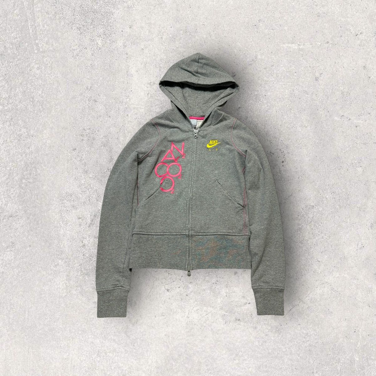 Nike × Vintage Vintage Nike hoodie Size XS / US 0-2 / IT 36-38 - 1 Thumbnail