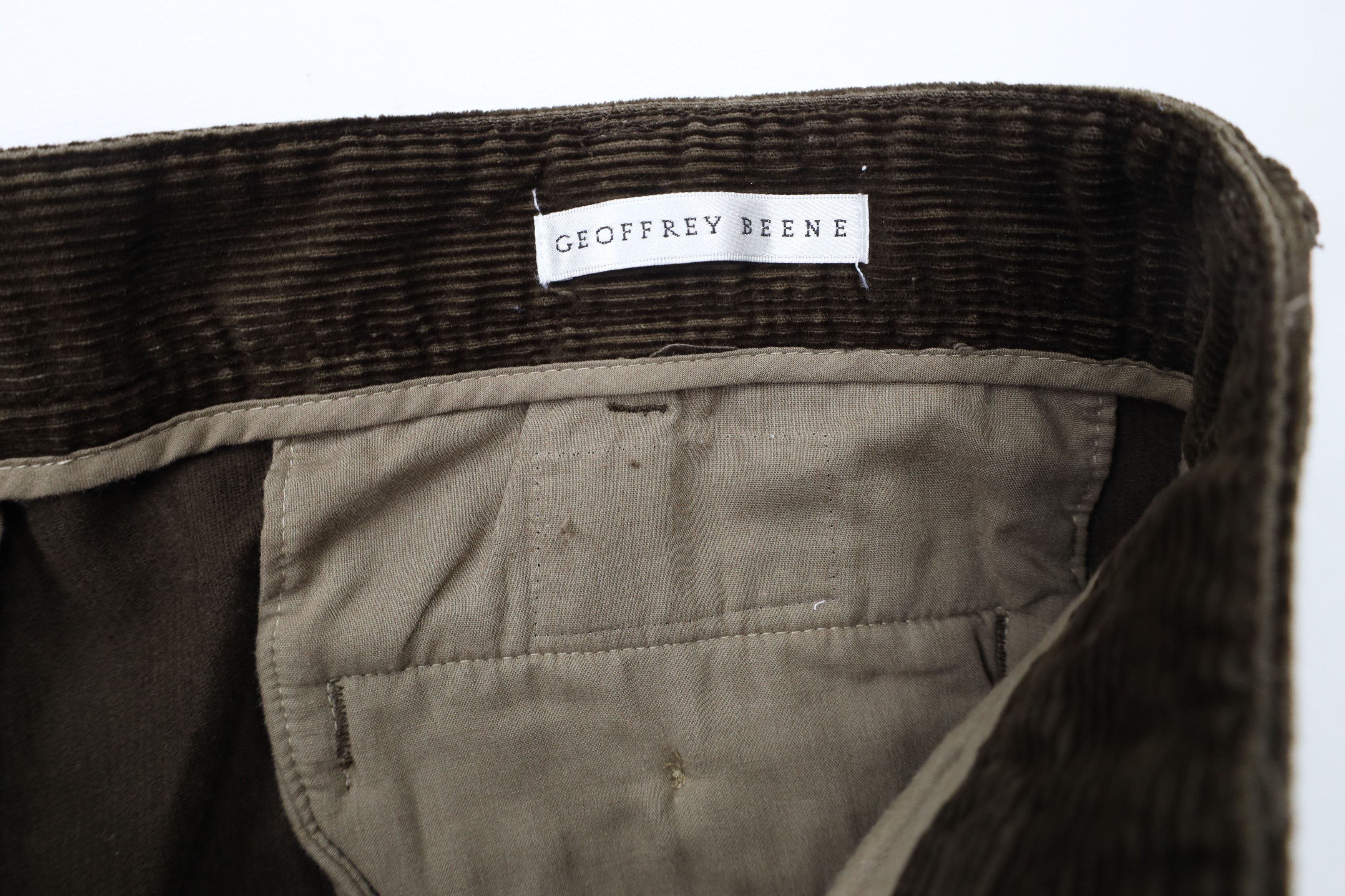 Vintage Vintage 90s Streetwear Pleated Wide Leg Corduroy Chino Pants Size US 36 / EU 52 - 7 Thumbnail