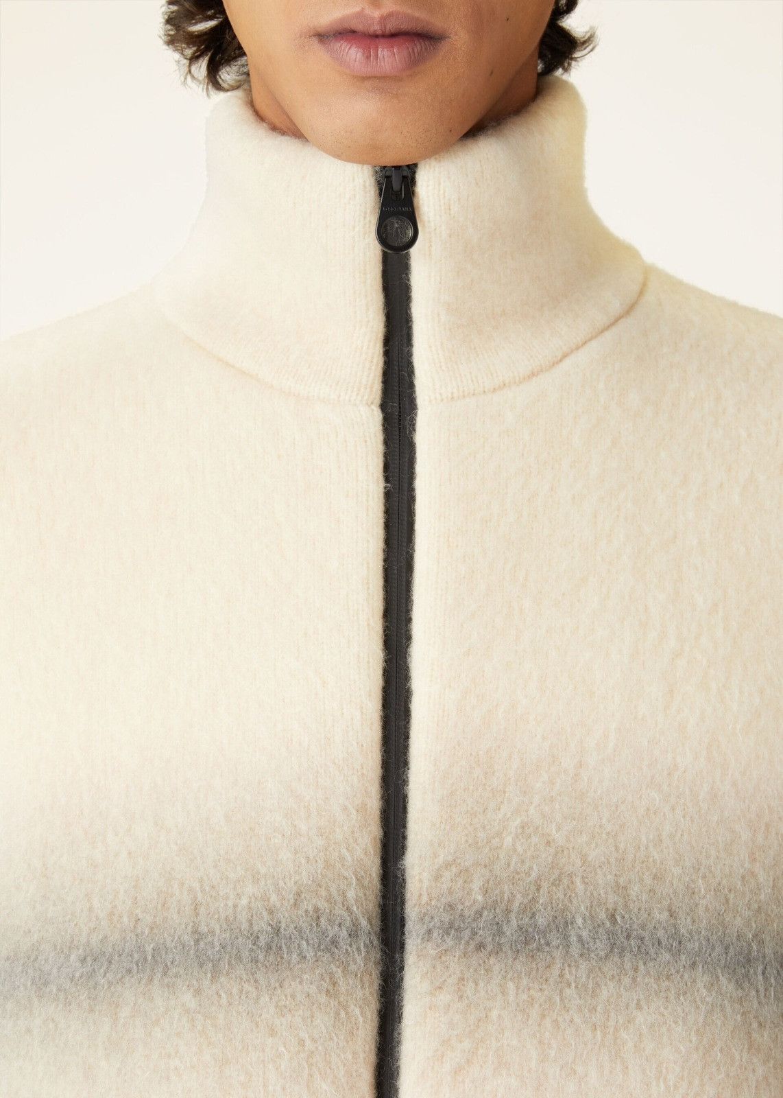 Loro Piana o1srvl11e1224 Cashmere Mohair Bomber Jacket in Beige Size US L / EU 52-54 / 3 - 6 Thumbnail
