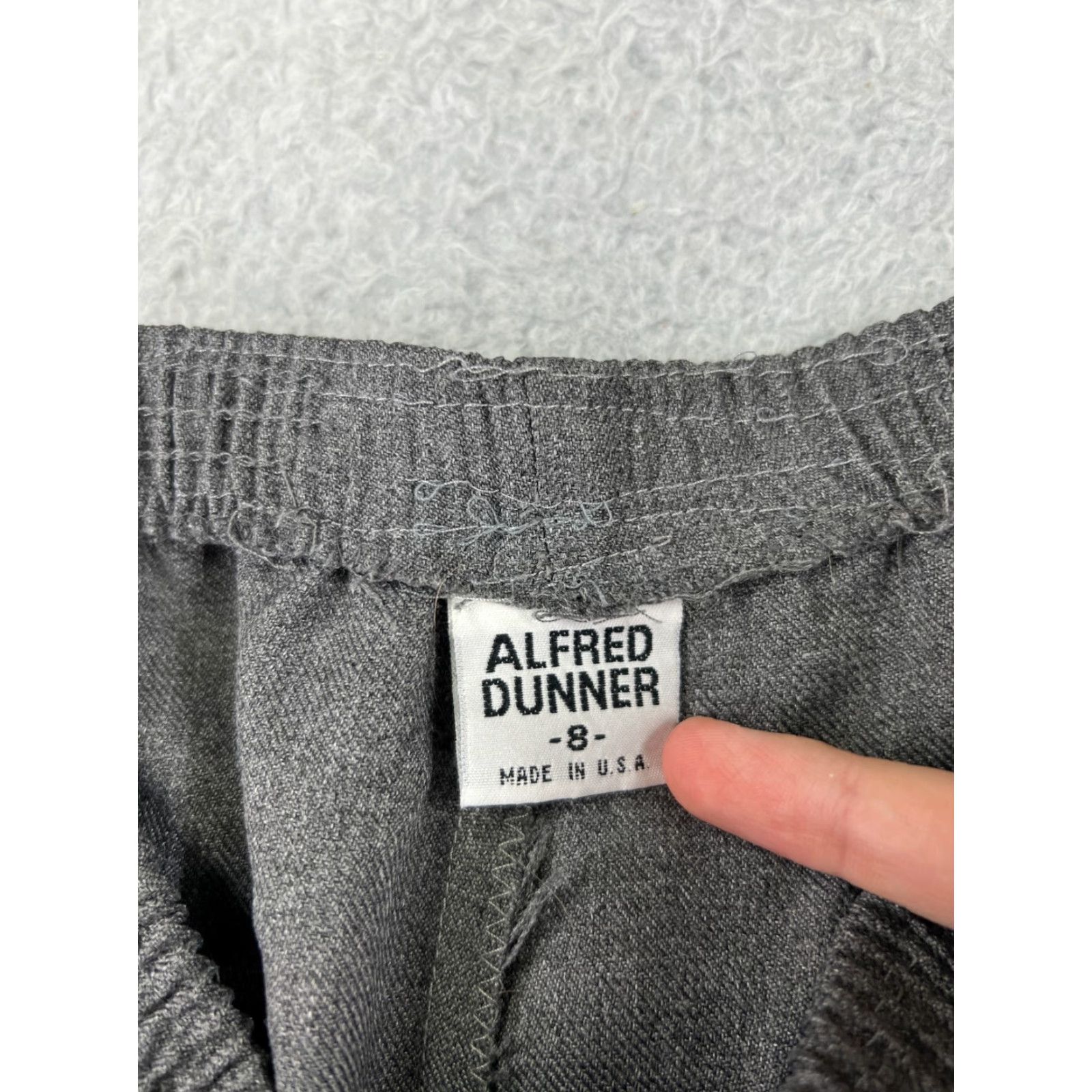 Vintage Alfred Dunner Pants Womens 8 Gray Elastic Waist Pull On Casual 100% Polyester Size 30" / US 8 / IT 44 - 4 Thumbnail