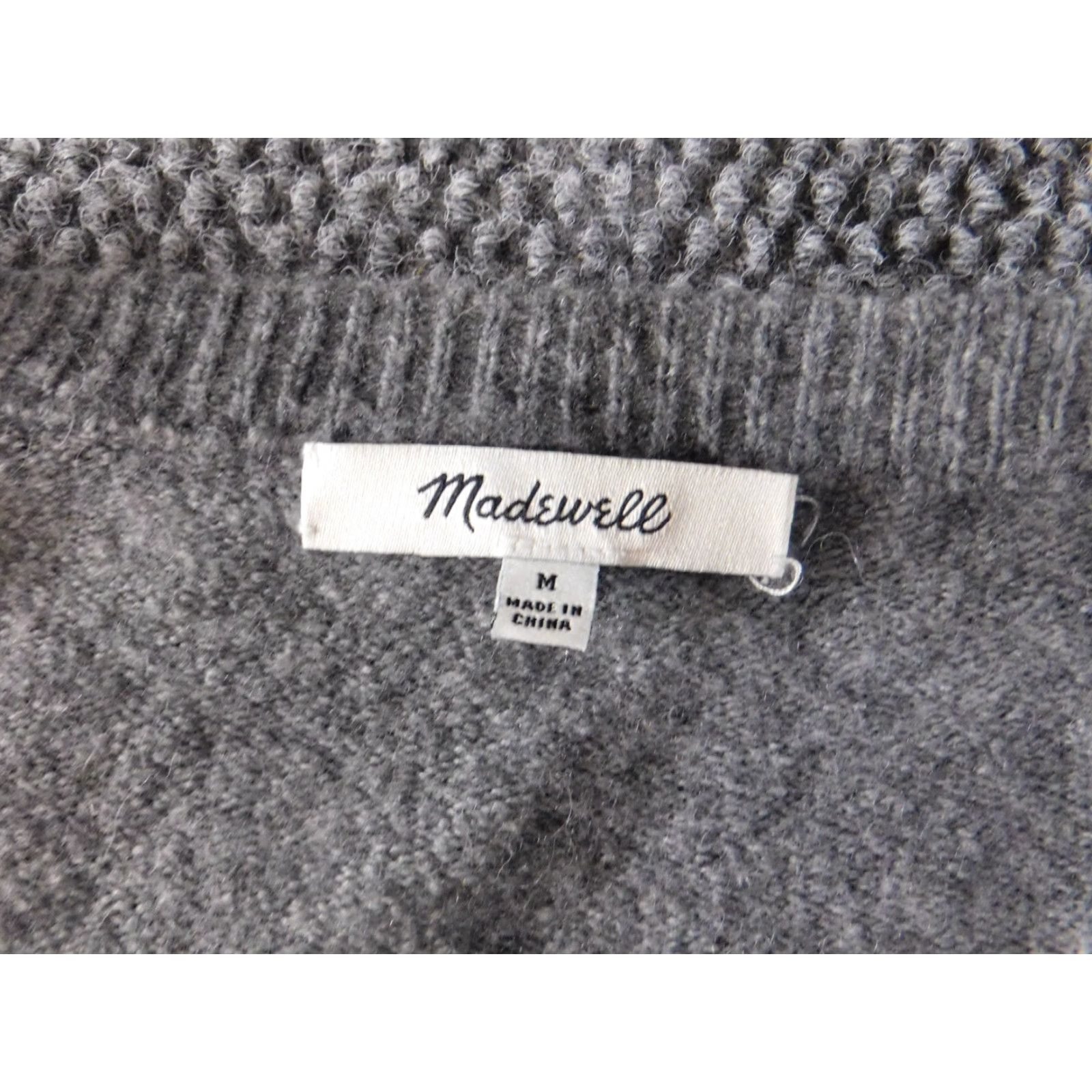 Madewell Madewell Womens Sweater M Gray Pullover Crew Neck Long Sleeve Nylon Wool Ep embroidered Accent Travel Classic Size M / US 6-8 / IT 42-44 - 4 Thumbnail
