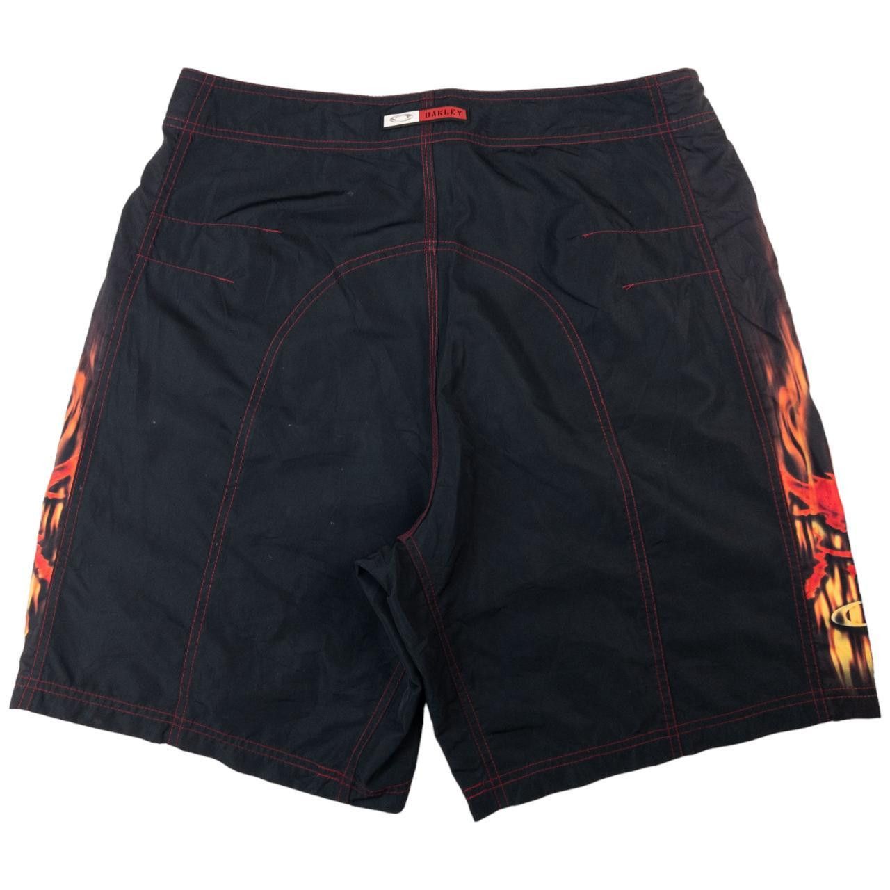 Oakley Vintage Oakley Flame Shorts Size W36 Size US 36 / EU 52 - 2 Thumbnail