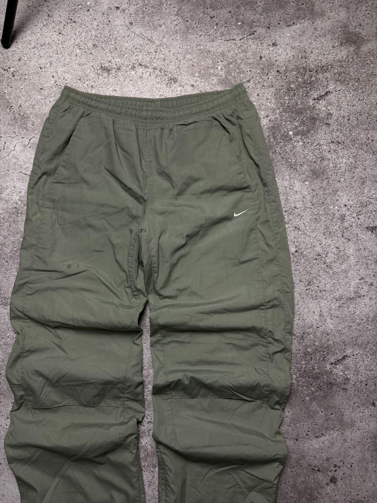 Nike Vintage Nike Nylon Pants 90s y2k Size US 33 - 2 Thumbnail