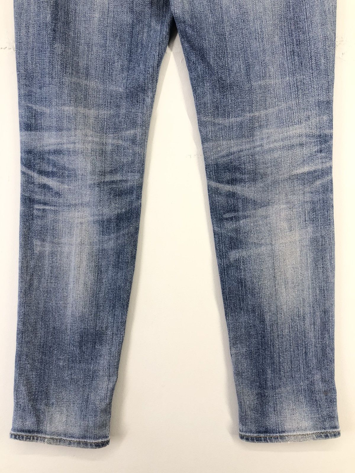 Japanese Brand Red Card Anniversary 25th Distressed Faded Blue Jeans Size US 28 / EU 44 - 16 Thumbnail