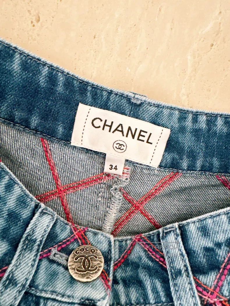 Chanel Chanel Pink diamond check denim shorts Size 42" / US 20 - 8 Thumbnail