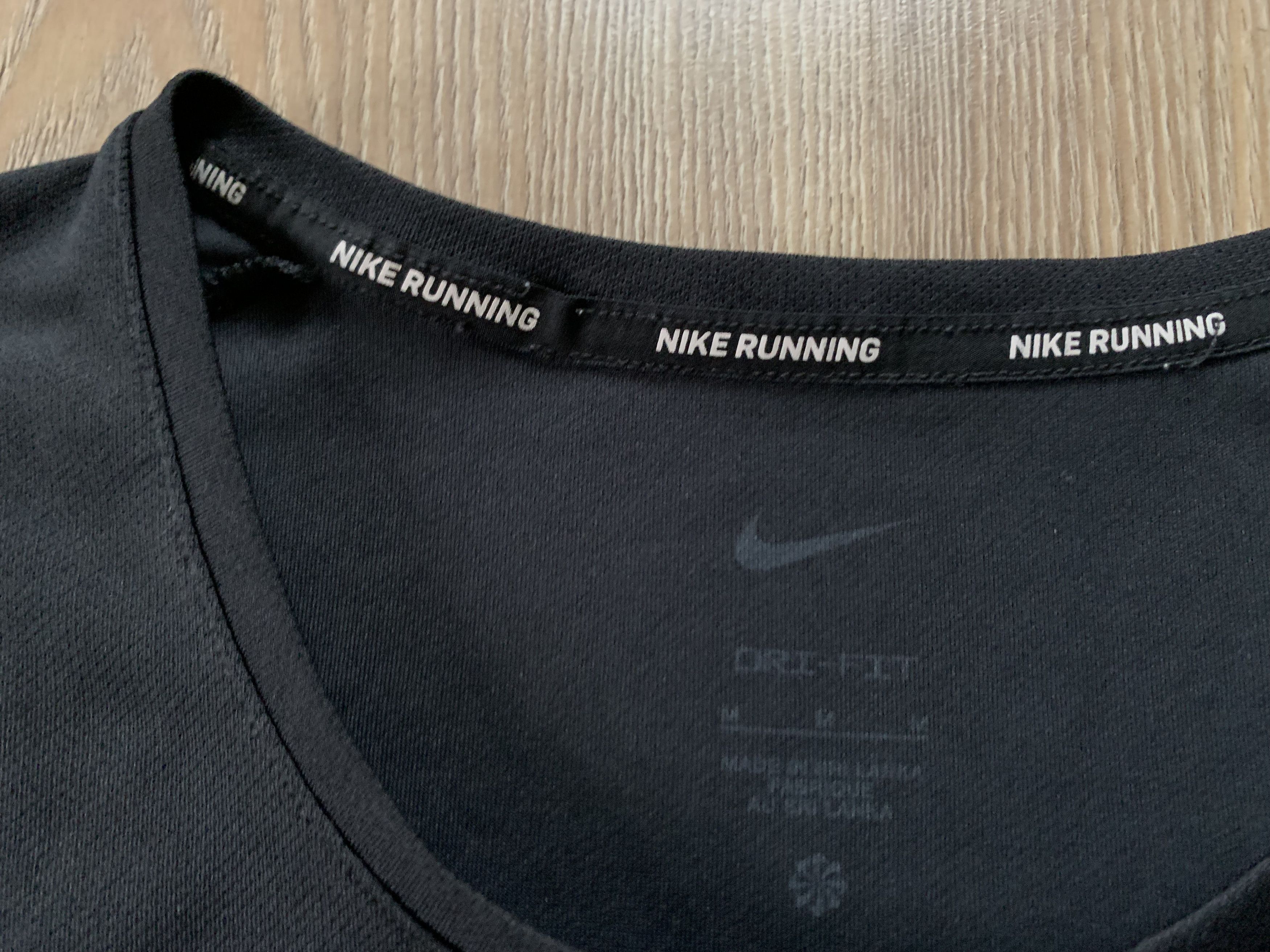 Nike Nike Running Black Tank Top Sleeveless Size US M / EU 48-50 / 2 - 6 Thumbnail