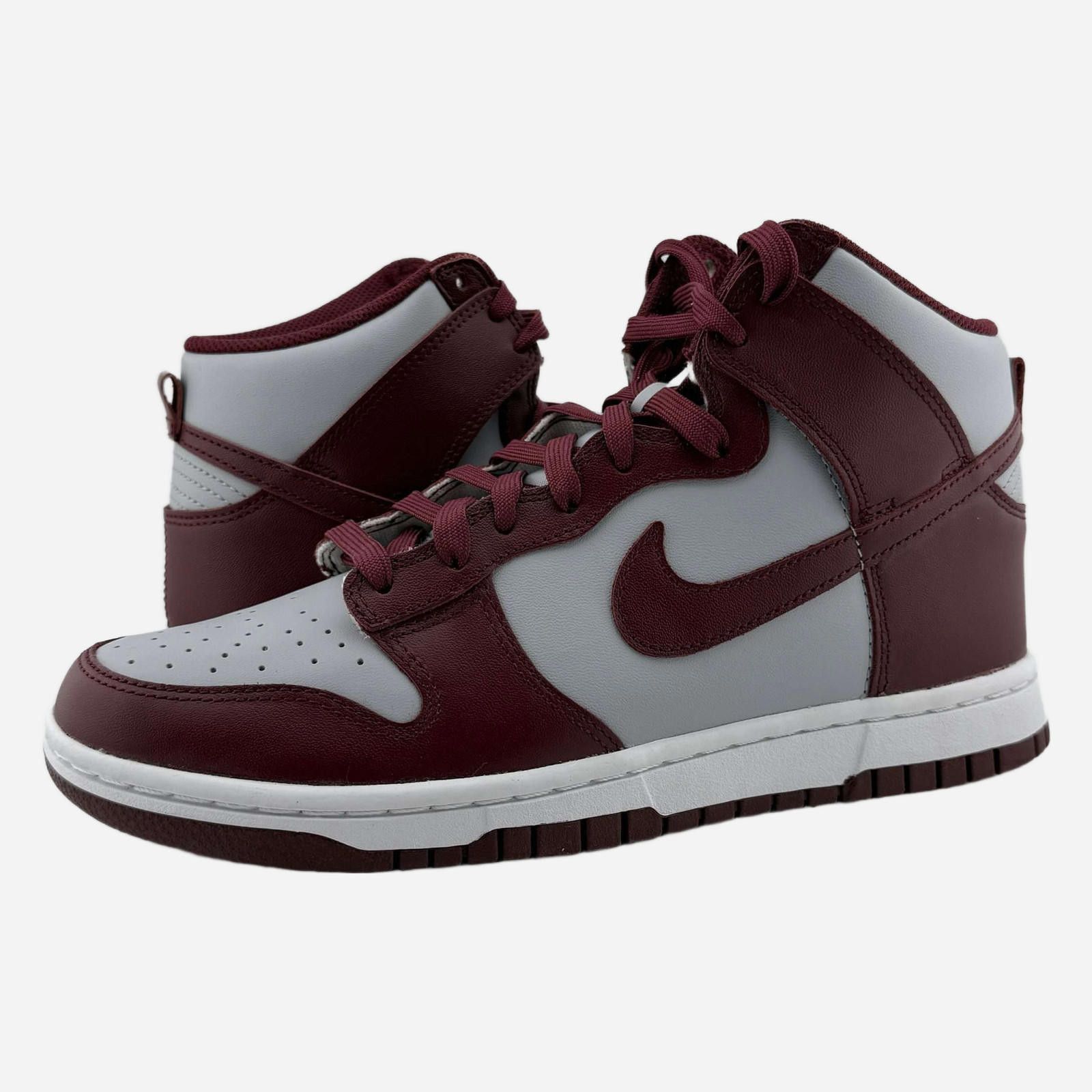 Nike Nike Dunk High Dark Beetroot 8.5 Used DD1399-600 Size US 8.5 / EU 41-42 - 1 Thumbnail
