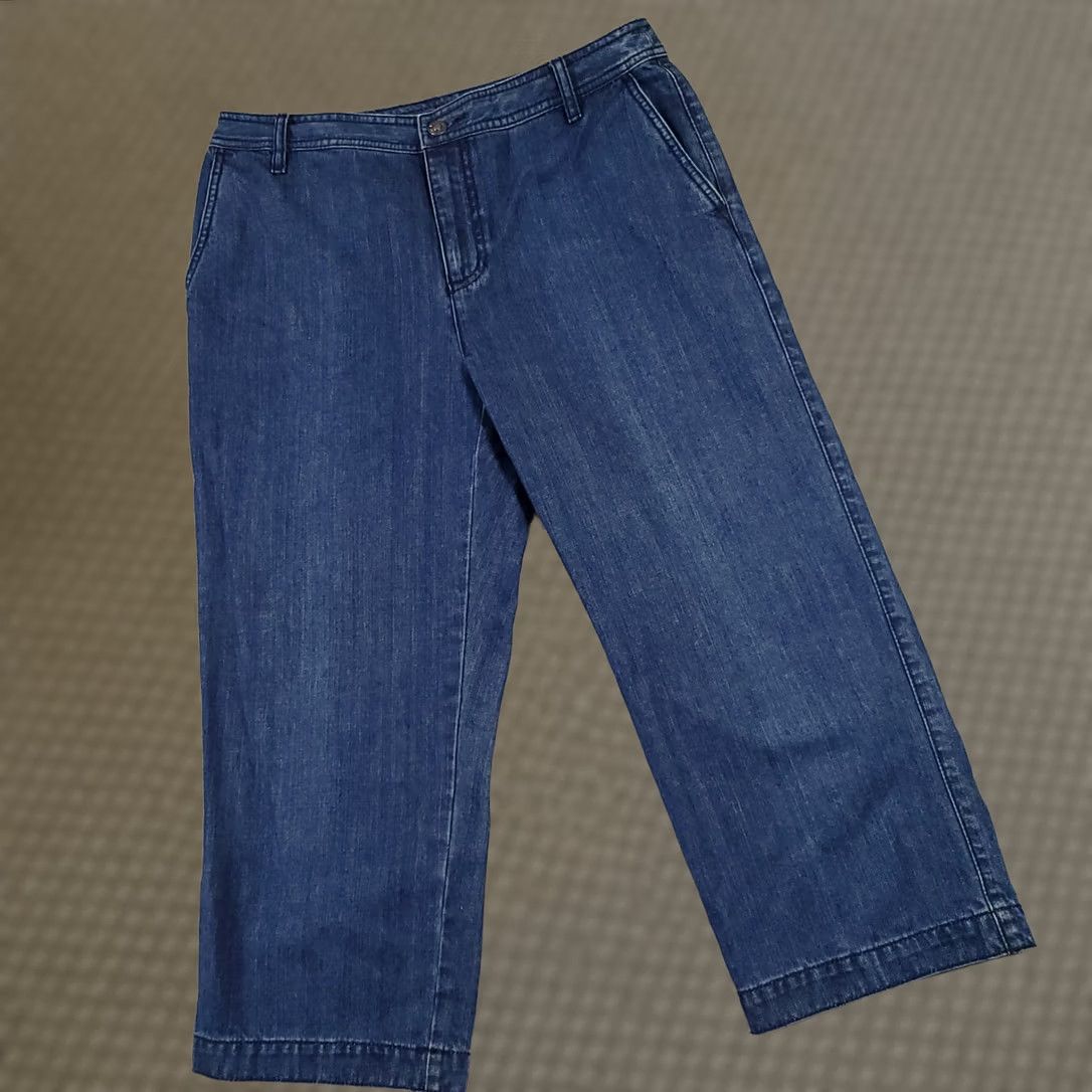Liz Claiborne Liz Claiborne Audra Blue Denim Cropped Capri Jeans Women's 10 Jeans Girl/Mens Size 32" / US 10 / IT 46 - 1 Thumbnail