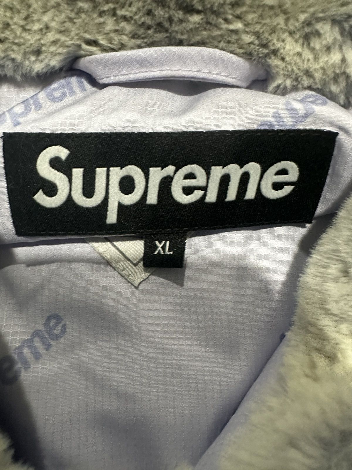 Supreme SUPREME 2-TONE FAUX FUR SHOP COAT Size US XL / EU 56 / 4 - 3 Thumbnail