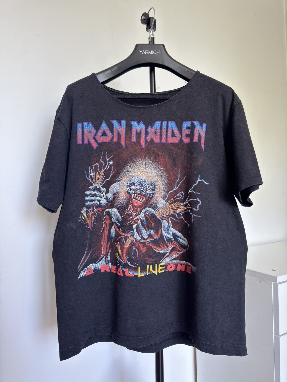 Band Tees × Iron Maiden × Vintage Vintage 2000s Iron Maiden A Real One Trooper T Shirt Size US L / EU 52-54 / 3 - 1 Thumbnail