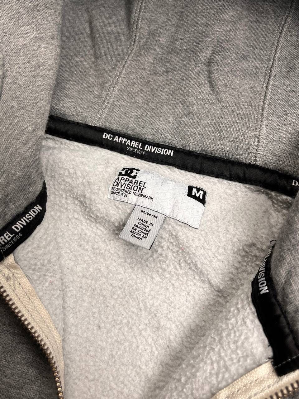 DC × Vintage Vintage Dc Shoes Boxy Zip Hoodie Y2K M Size US M / EU 48-50 / 2 - 5 Thumbnail