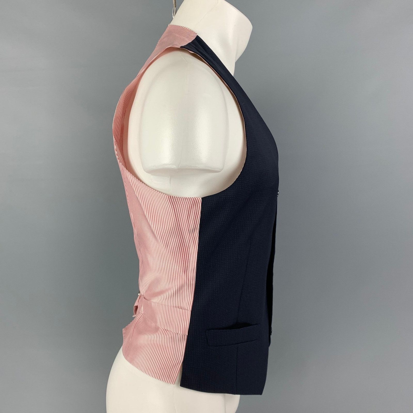 Giorgio Armani GIORGIO ARMANI Size 36 Navy Grid Wool Silk Buttoned Vest Size 36R - 3 Thumbnail