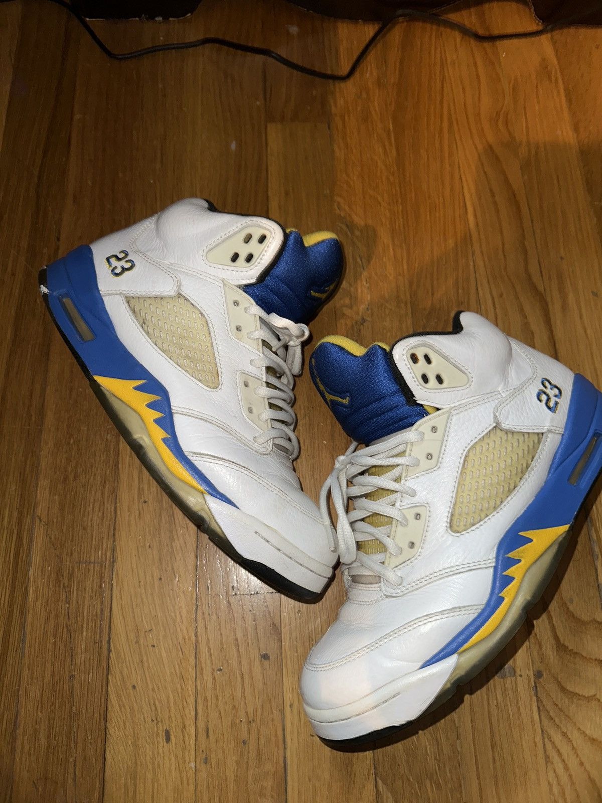 Jordan Brand Jordan 5 Laney 2013 Retro Size US 8 / EU 41 - 1 Thumbnail