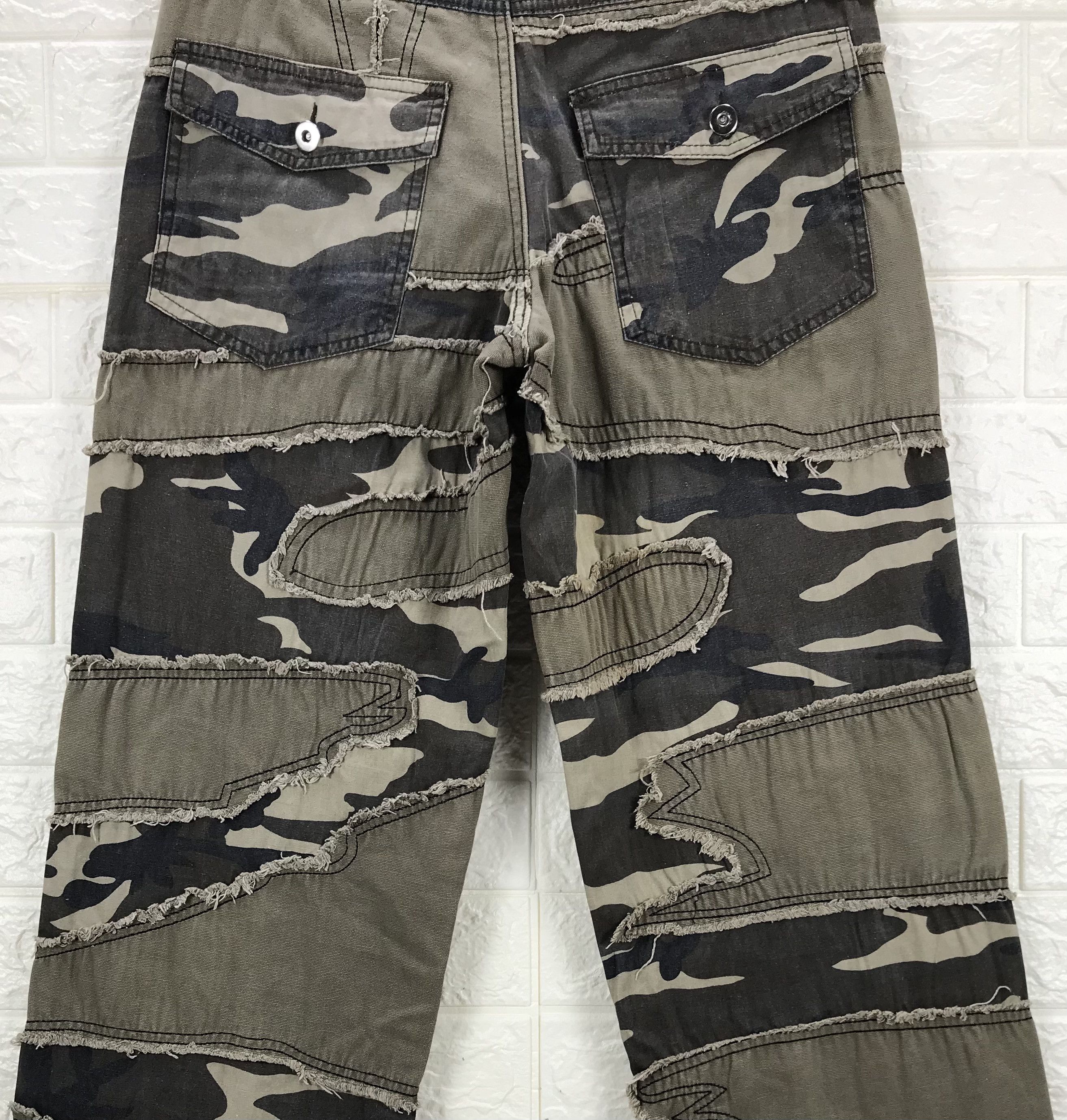 Japanese Brand Vintage Camo Hybrid Rebuilt Design Wide Leg Baggy Pants Size US 32 / EU 48 - 7 Thumbnail