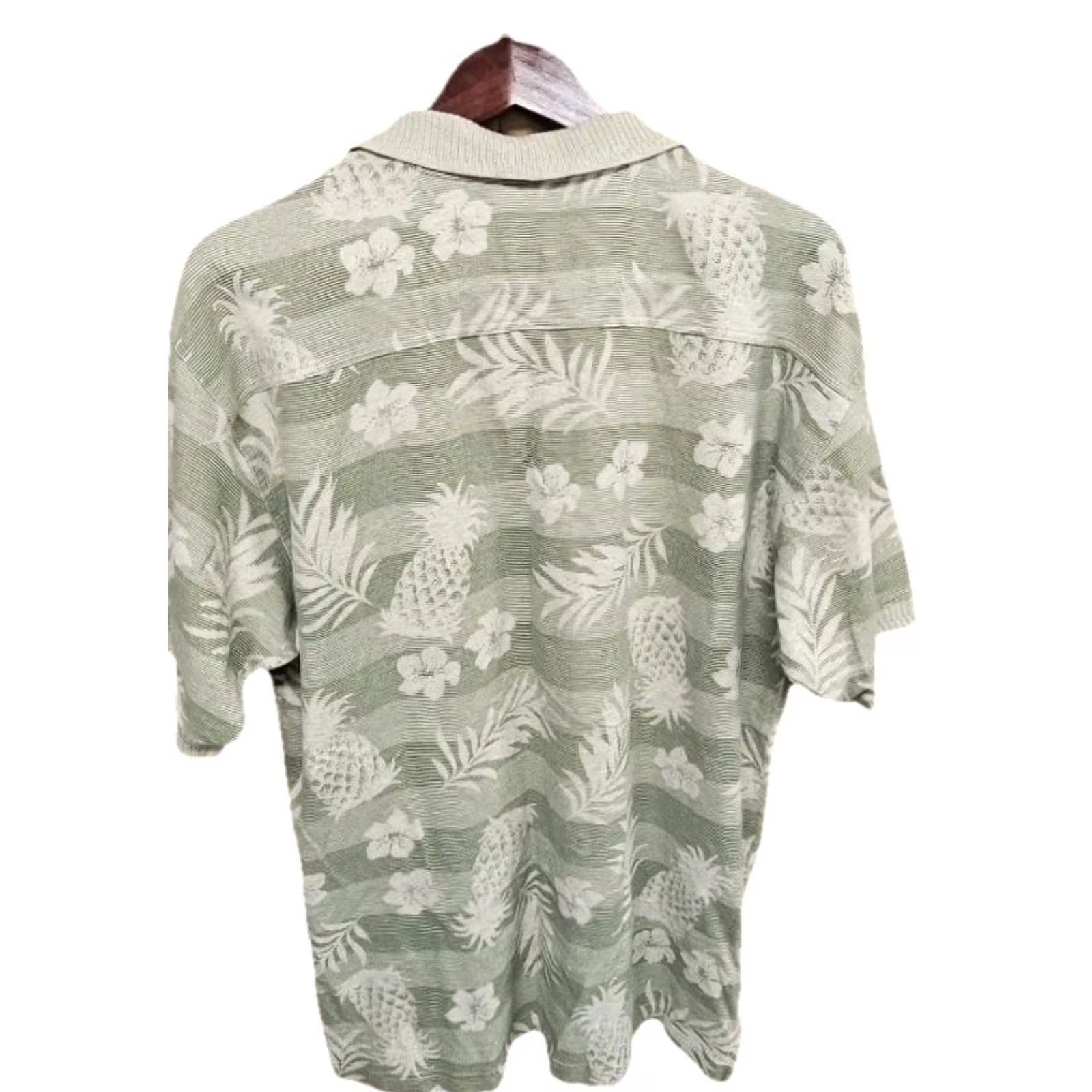 Tommy Bahama Tommy Bahama Shirt Tropical Pineapple Palm Leaves Green Medium Short Sleeve Button-Up Collared Knit Cotton Size US M / EU 48-50 / 2 - 5 Thumbnail