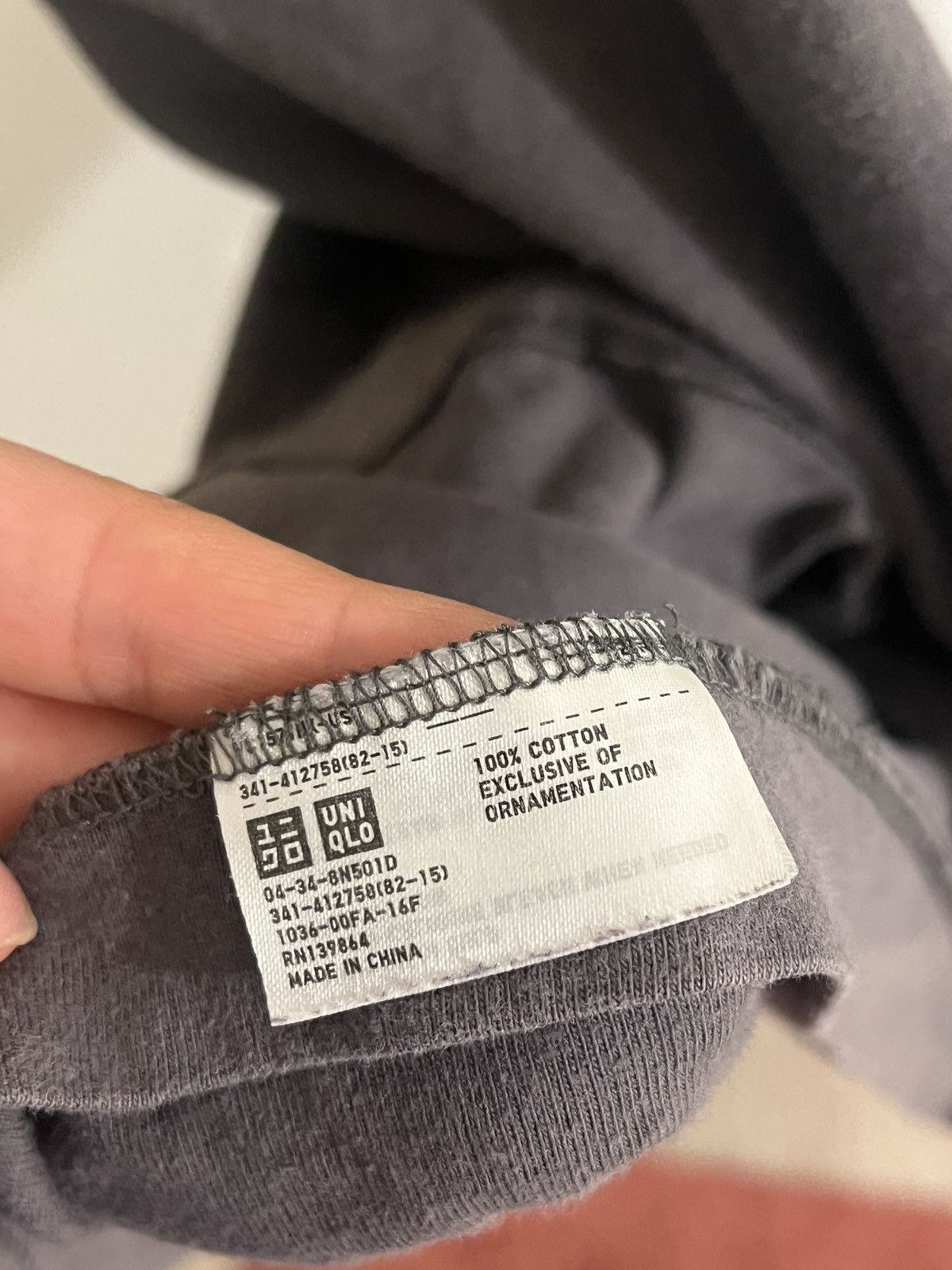 Kaws × Uniqlo Kaws x Uniqlo x Sesame Street Oscar the Grouch T-Shirt Size US S / EU 44-46 / 1 - 5 Thumbnail