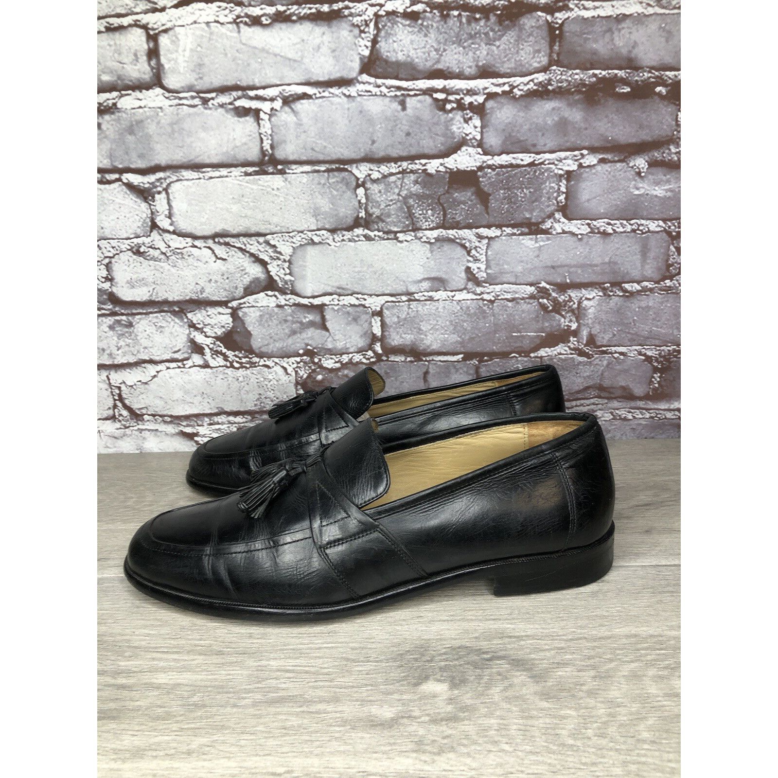 Johnston & Murphy Johnston & Murphy Black Leather Tassel Loafers Dress Shoes M Size US 11 / EU 44 - 9 Thumbnail