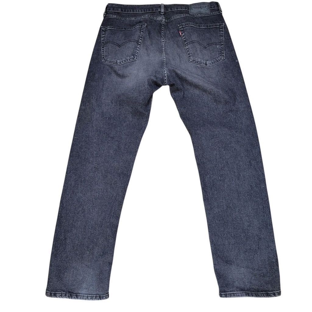 Levi's Levi's Jeans 505 Distressed Straight Leg Medium Wash 36/32 Size US 36 / EU 52 - 2 Thumbnail