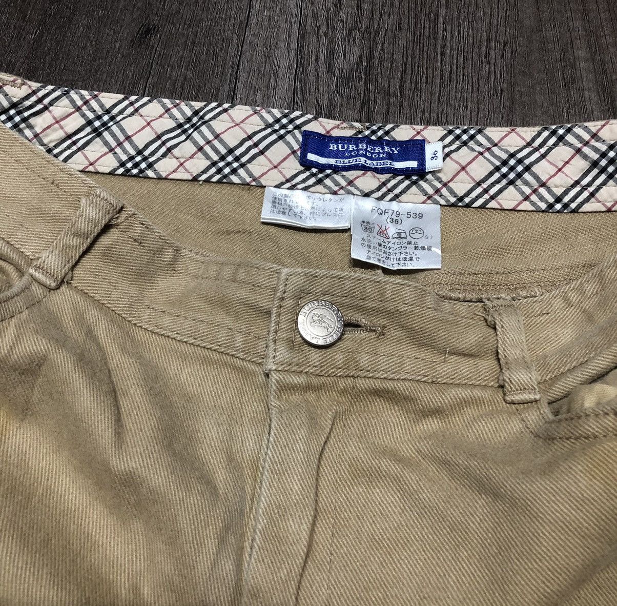 Burberry London Blue Label Jeans