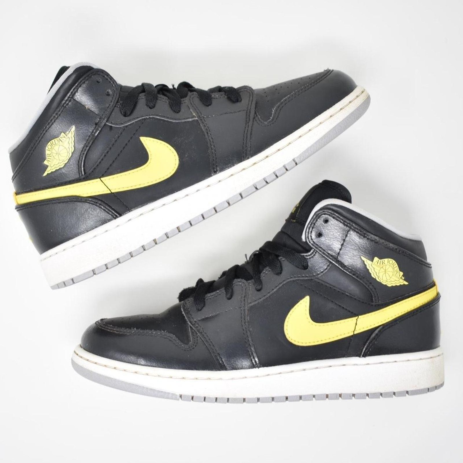 Jordan Brand 2014 Jordan 1 Mid "Black/Yellow" Size US 8 / IT 38 - 2 Thumbnail