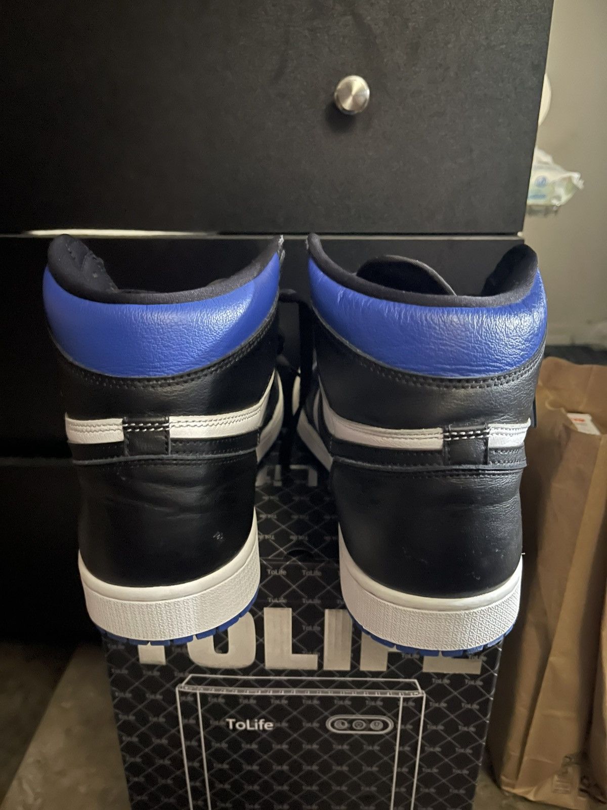 Jordan Brand × Nike Air Jordan 1 High OG Royal Toe Size 13 Size US 13 / EU 46 - 3 Thumbnail