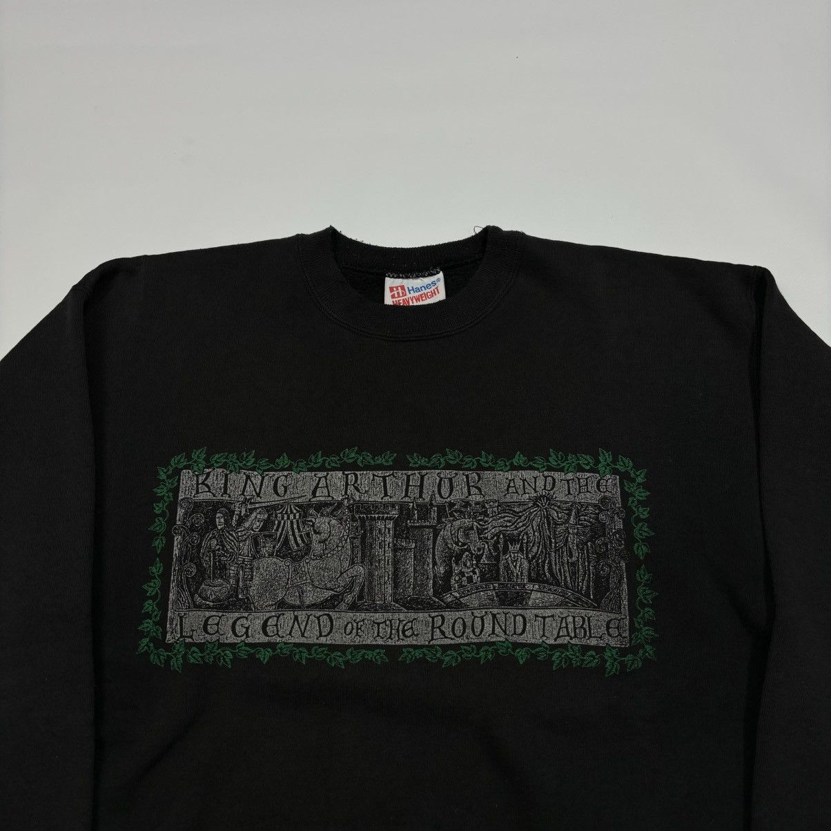 Hanes Hanes vintage sweatshirt King Arthur black large made in USA Size US L / EU 52-54 / 3 - 2 Thumbnail