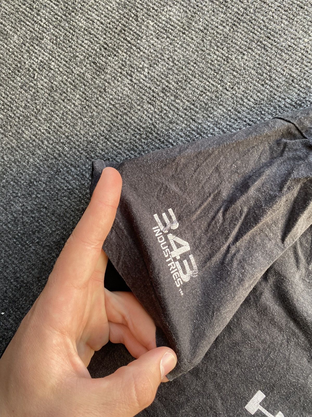 Other 🔥Halo 5 Xbox One black faded tee mens L rare Size US L / EU 52-54 / 3 - 6 Thumbnail
