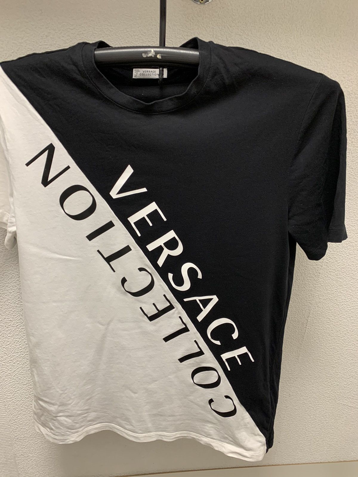 Versace Versace collection big logo striped t-shirt M sz Size US M / EU 48-50 / 2 - 5 Thumbnail