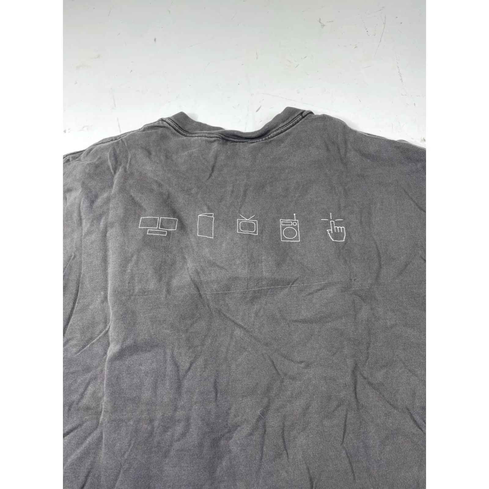 Hanes VINTAGE Bloomberg T Shirt Mens Large Black Faded Trading Finance Internet Tech Hanes Beefy-T 90s Mens Size US L / EU 52-54 / 3 - 7 Thumbnail