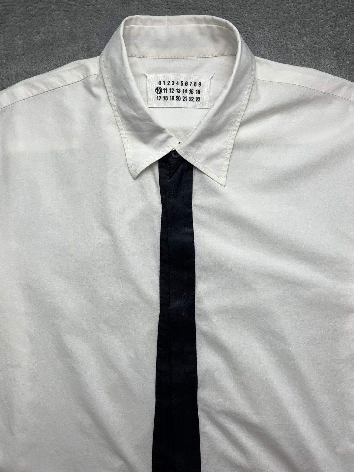 Maison Margiela Maison Margiela - SS/08 trompe black “Tie Illusion” Shirt Size US S / EU 44-46 / 1 - 6 Thumbnail
