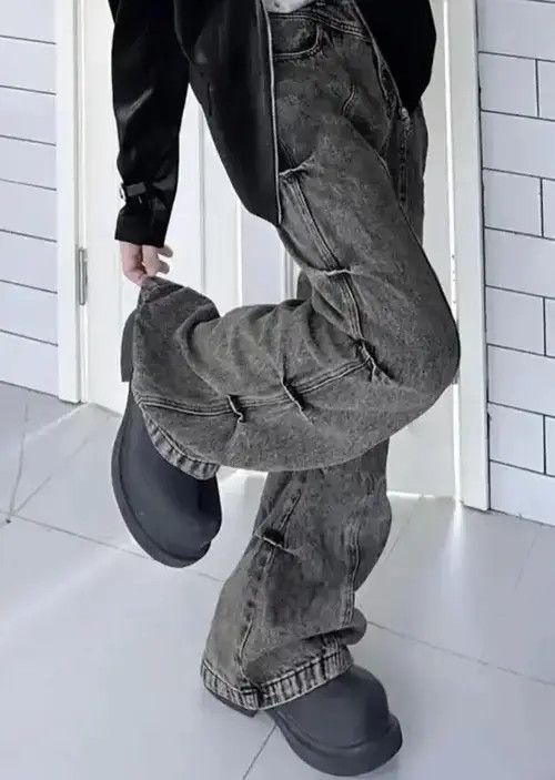 Japanese Brand Distressed Style Washed Pleated Bootcut Jean Size US 32 / EU 48 - 4 Thumbnail