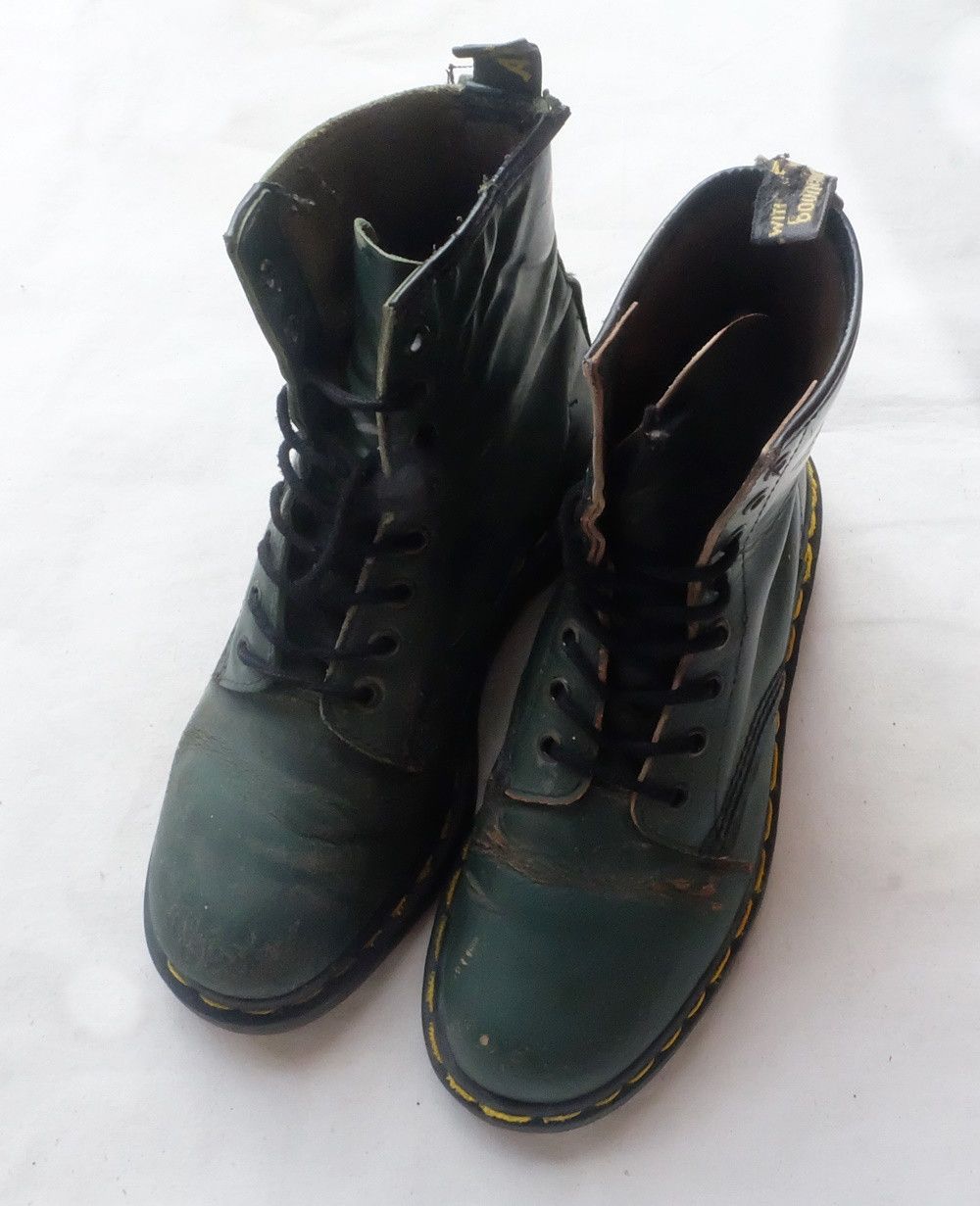 Dr. Martens Dr. Martens Boots 1460 Made in England Size US 7 / IT 37 - 1 Thumbnail