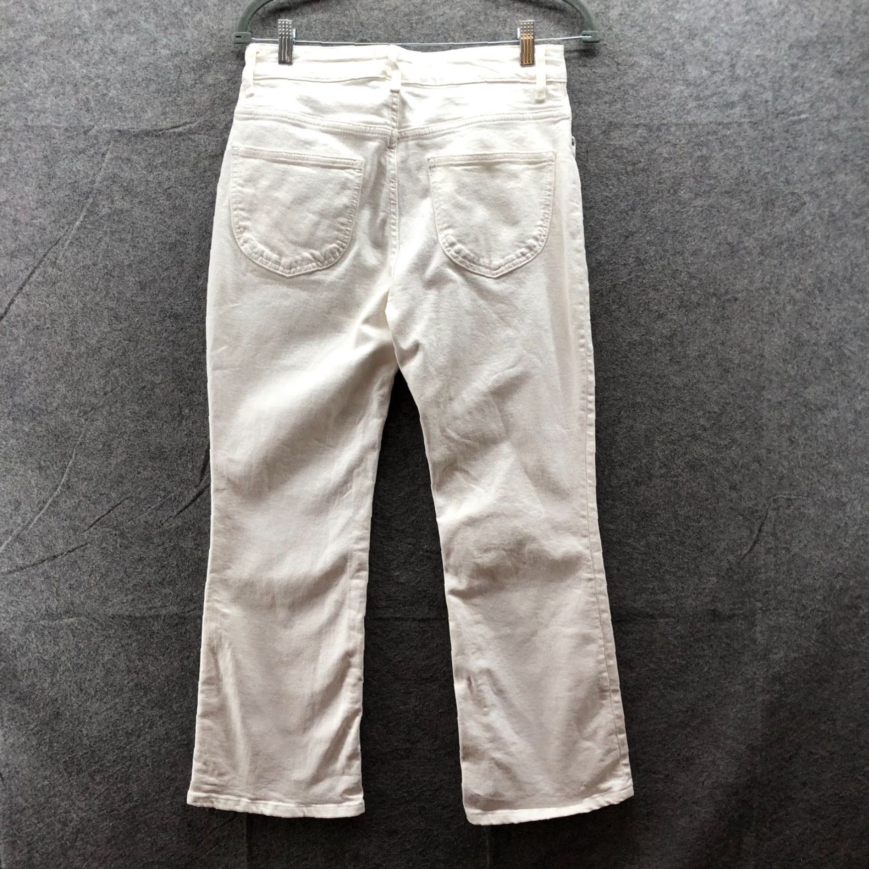 Zara Zara Jeans Womens 6 Kick Flare Crop White Button Fly Stretch Mid Rise Cropped 5-Pocket Denim Oxford Cotton Size 28" / US 6 / IT 42 - 2 Thumbnail