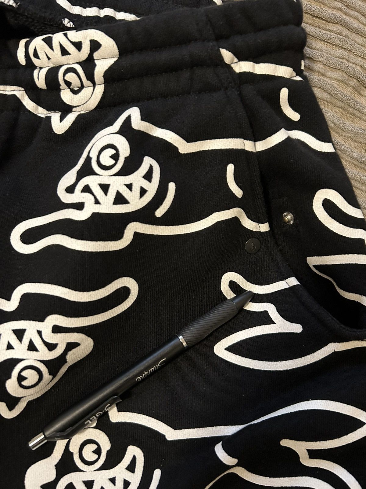 Billionaire Boys Club Billionaire Boys Club Allover Running Dog Shorts L Size US 34 / EU 50 - 3 Thumbnail