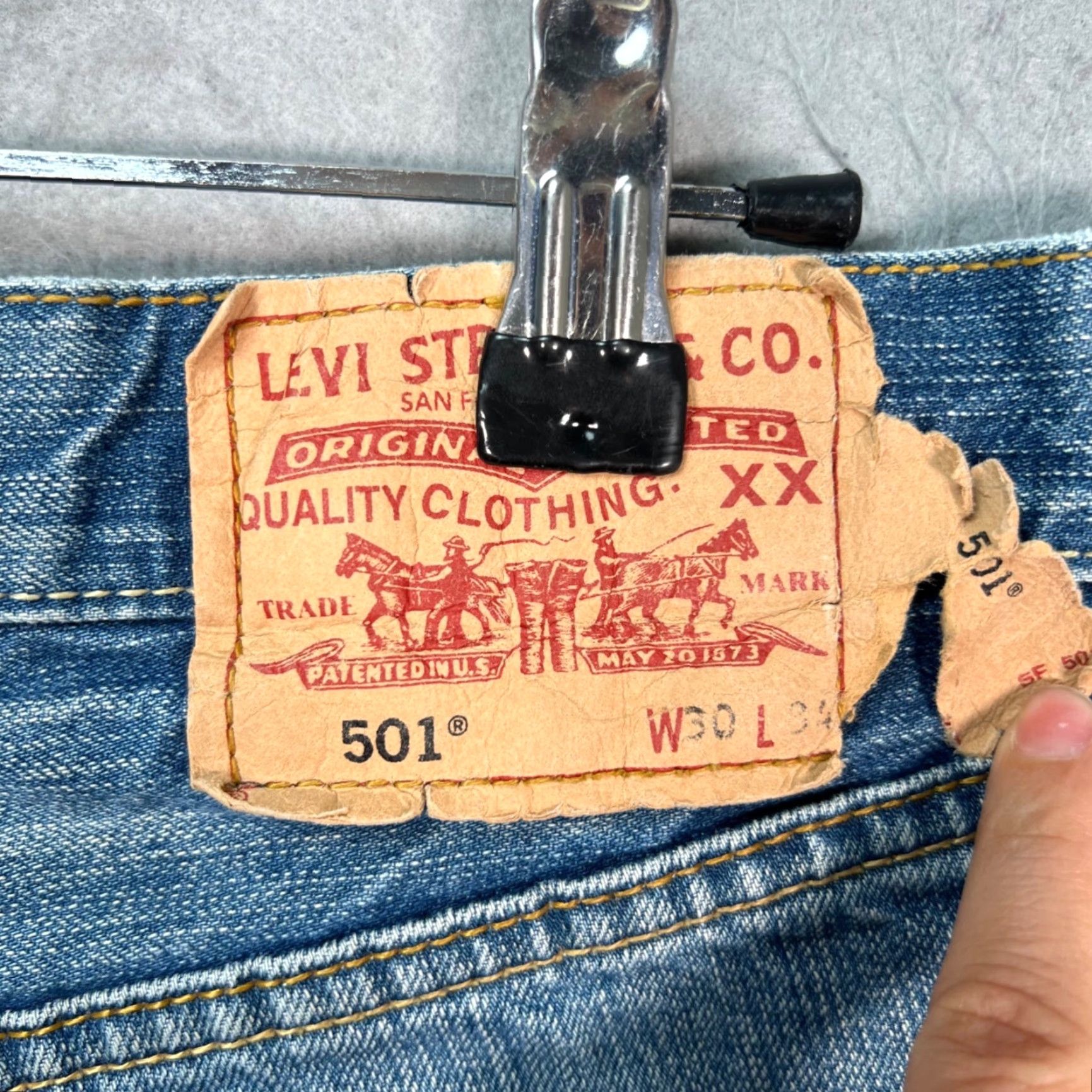 Levi's Levi's 501 Jeans Regular Size 30x29 Blue Cotton Denim Button 5-Pocket Levi's 501 Series Mens Straight Vintage No Size US 30 / EU 46 - 3 Thumbnail