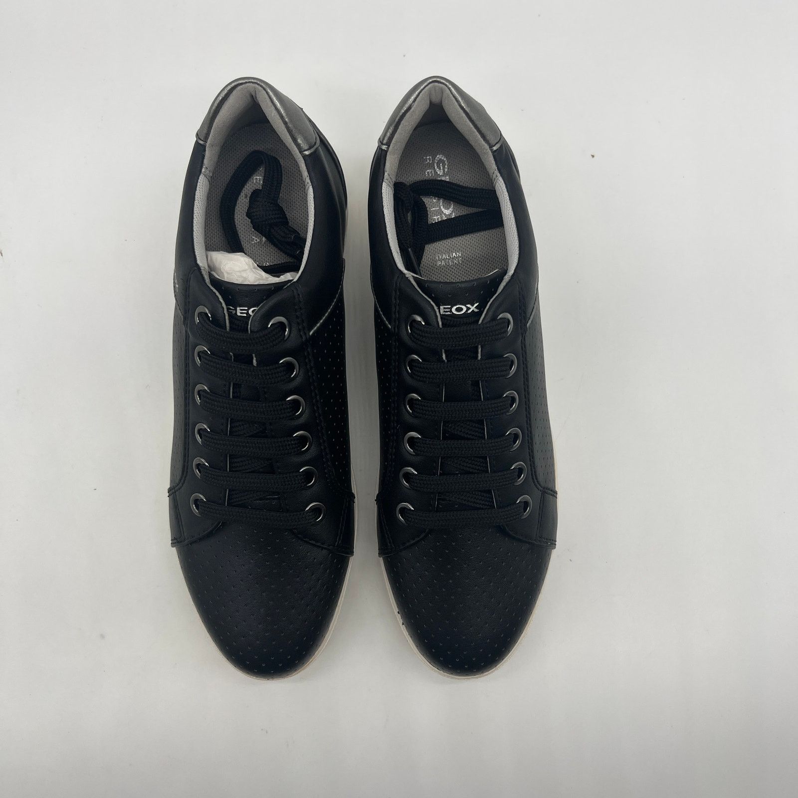 Other GEOX Perforated Leather Size 6 M Lace-Up Sneakers Size US 6 / IT 36 - 9 Thumbnail